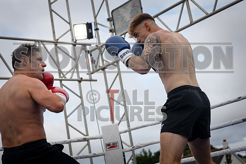 BOUT 10 Gareth the Marksman Morgan v Callum the Cannon Beausire-66 - BOUT 10- Gareth 'the Marksman' Morgan v Callum 'the Cannon' Beausire