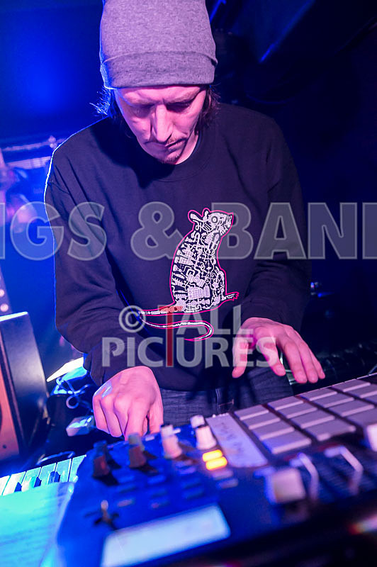 The Mouse Outfit-120 - THE MOUSE OUTFIT