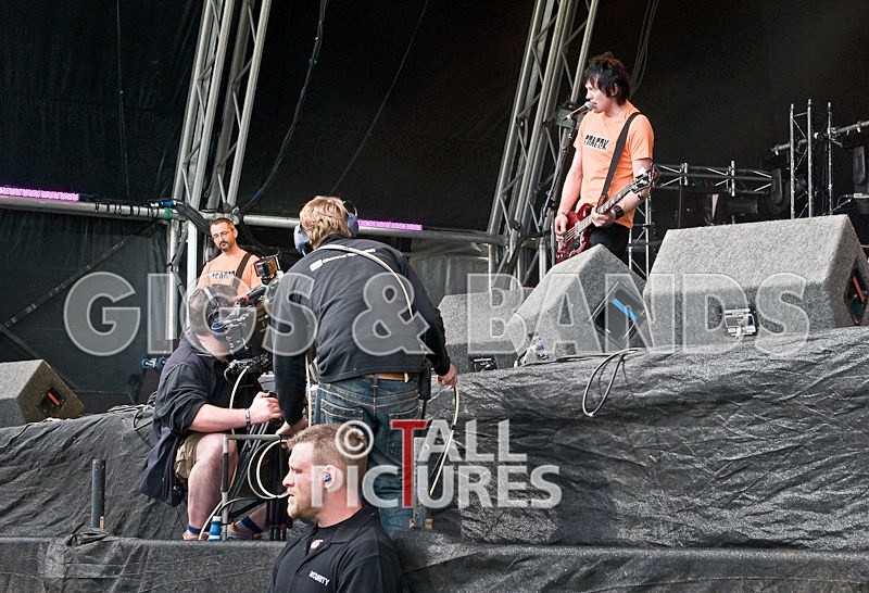 Teaspoonriverneck_G-Live-018 - TEASPOONRIVERNECK PLAY GUERNSEY LIVE 2008