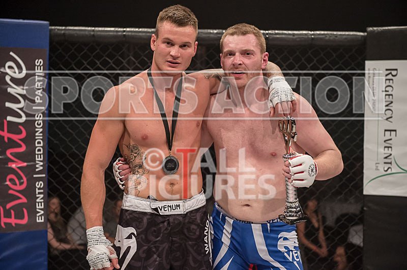 James Mapley v Chris Burton-34 - BOUT 14