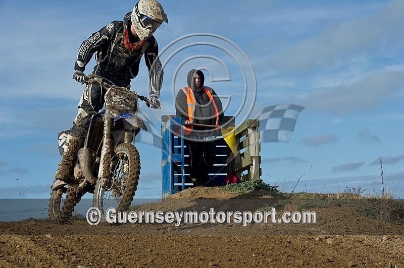 Moto-X_29-10-11-43 - MOTO-X_29-10-2011