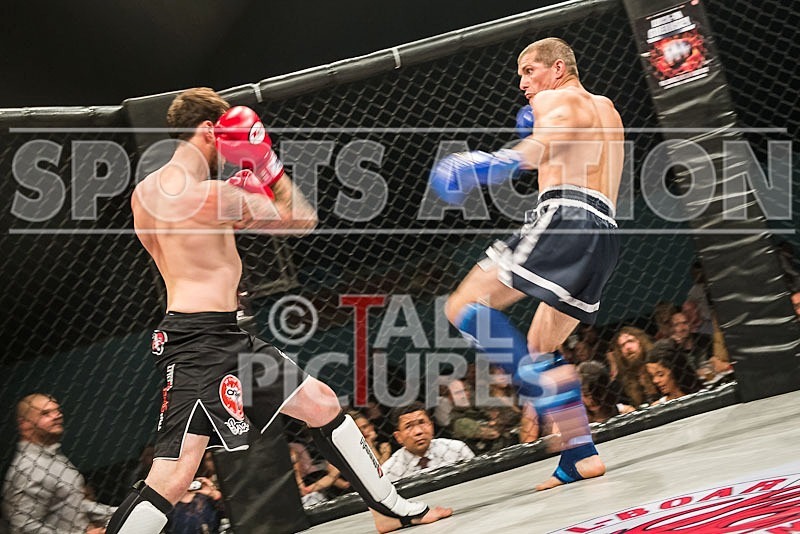 Cage Fighting_2012_Bout 5-4 - BOUT-5