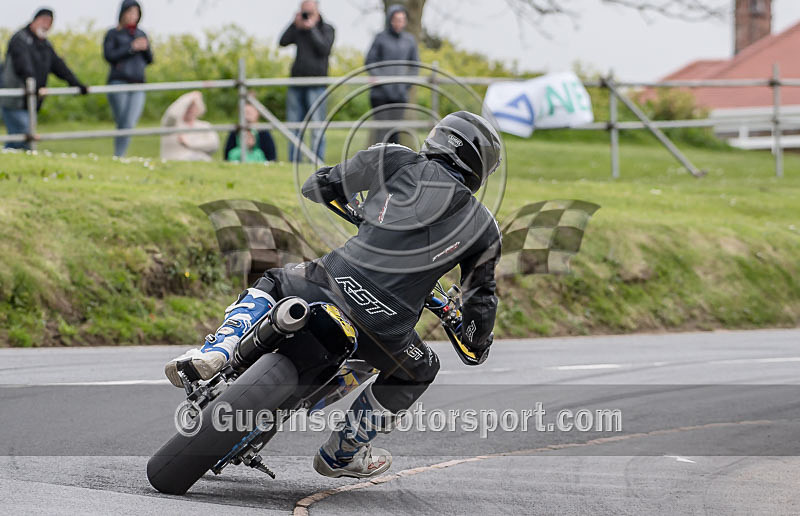 Hillclimb_02-05-2016_BIKE-59 - BIKES_02-05-2015