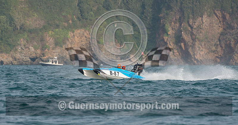 Worlds Powerboats_2014_Race-2-150 - UIM CLASS 3A & 3B WORLD OFFSHORE CHAMPIONSHIP_RACE-2