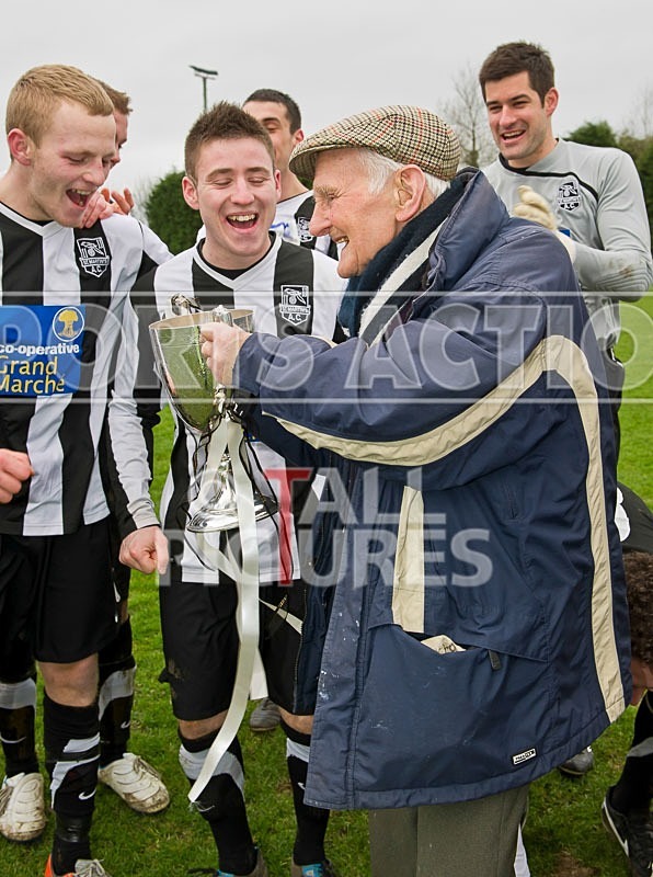 Saints win Priaulx Cup-15 - SAINTS FC - PRIAULX WINNERS 2010