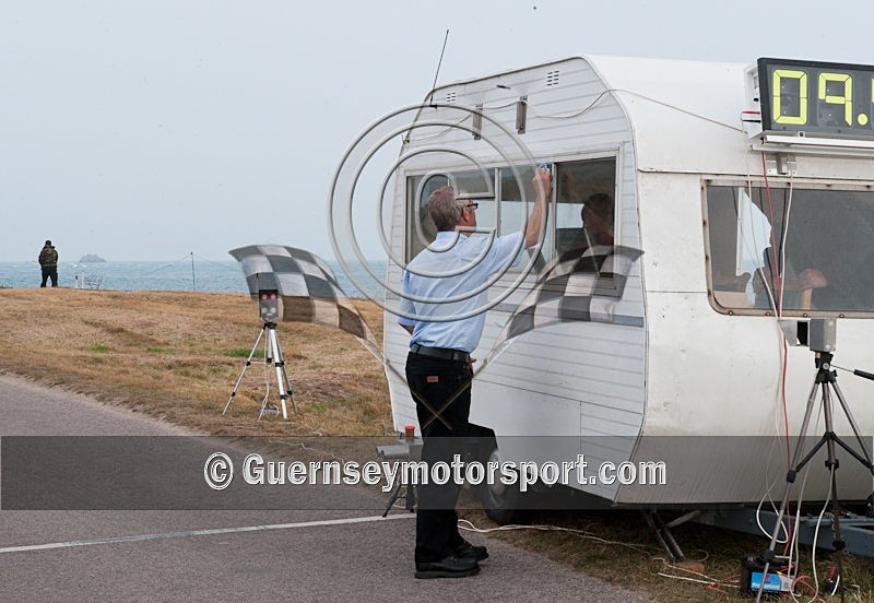 Ald Hill Scene-1 - ALDERNEY HILL CLIMB 2009