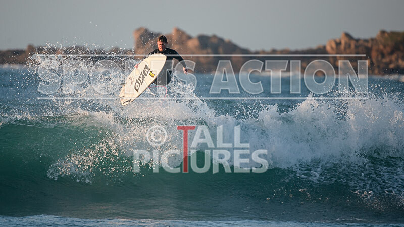 Vazon Surfing_27-02-2021-168 - SURFING AT VAZON BAY GUERNSEY