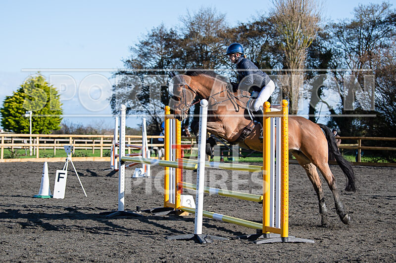 Senior Showjumping_10-11-2019-25 - BS GUERNSEY RALLY 2019-SENIORS