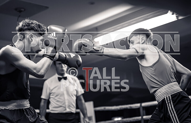 BOUT- 6_Aaron Gallichan v Andrew Kingston-35 - BOUT: 6_Aaron Gallichan v Andrew Kingston