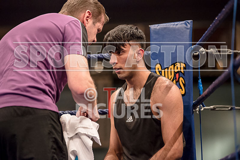 BOUT-2_Niall Adams v Mohamid Shohib-17 - BOUT-2_Niall Adams v Mohamid Shohib