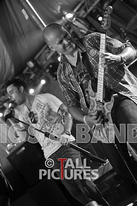 Big Machine-74 - BIG MACHINE