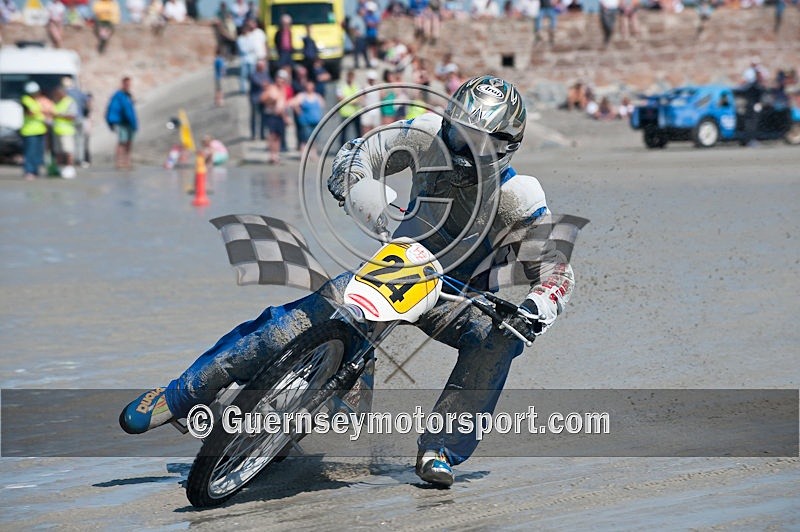 Sand Ace_09-114 - SAND ACE 2009