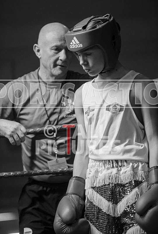 Bout - 1_Rory Sullivan v Oliver Killestien-8 - Bout - 1_Rory Sullivan v Oliver Killestien