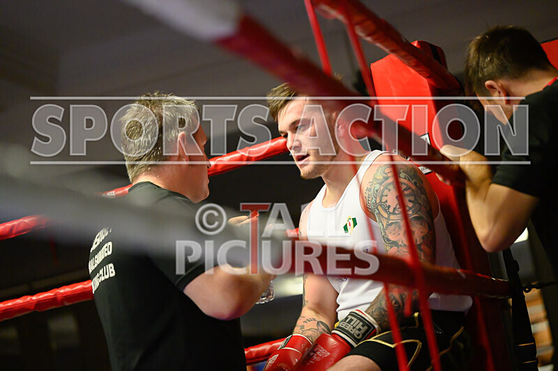 BOUT- 11 Casey De La Mare v Dimeji Shittu-58 - BOUT- 11_Casey De La Mare v Dimeji Shittu