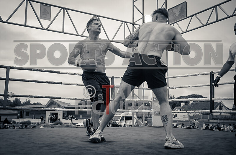 BOUT 10 Gareth the Marksman Morgan v Callum the Cannon Beausire-67 - BOUT 10- Gareth 'the Marksman' Morgan v Callum 'the Cannon' Beausire