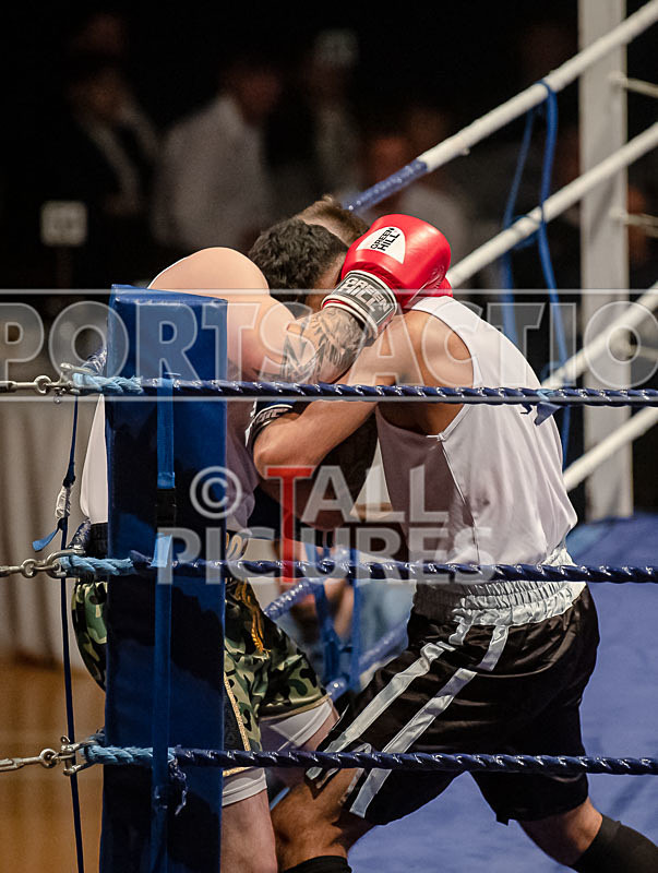 BOUT- 20 - Casey De La Mare v Amar Kayani-13 - BOUT-20 - Casey De La Mare v Amar Kayani