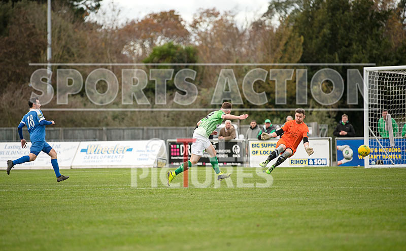 GFC v Shoreham_18-11-2017-60 - GUERNSEY FC v SHOREHAM