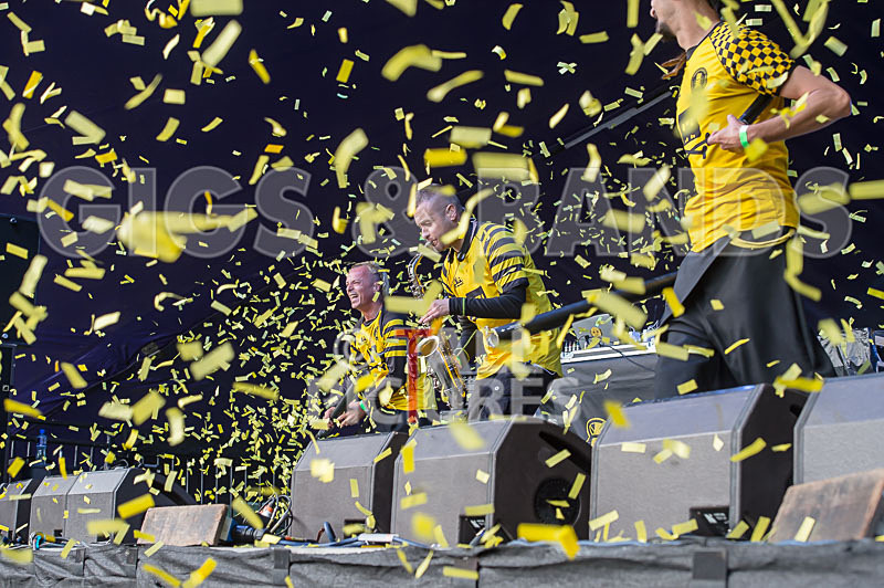 Dubioza Kolektiv-26 - DUBIOZA KOLEKTIV