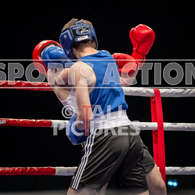 BOUT 7- Finn Walsh v Steven Gilligan-41 - BOUT 7: Finn Walsh v Steven Gilligan
