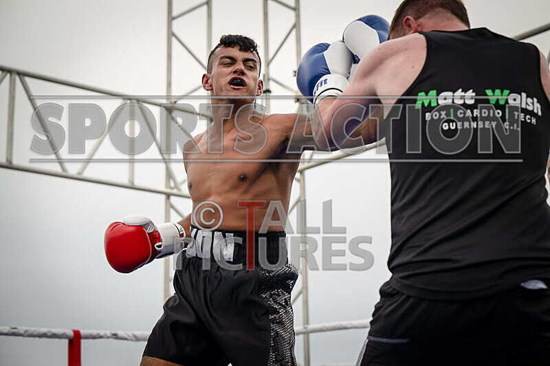 BOUT 12- Tyler the Lion Quintels v Phil Knock Knock Kiddy-50 - BOUT 12- Tyler 'the Lion' Quintels v Phil 'Knock Knock' Kiddy