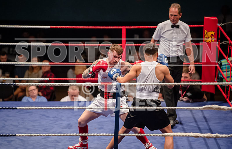 BOUT-9 - Rob Brehaut v William Annang-25 - BOUT-9 - Rob Brehaut v William Annang