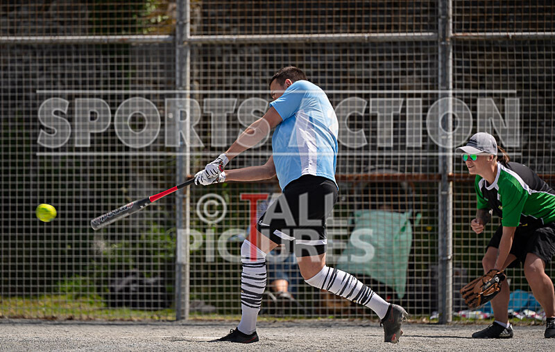 Manor Farm Donkeys v Tomahawks-46 - MANOR FARM DONKEYS v TOMAHAWKS