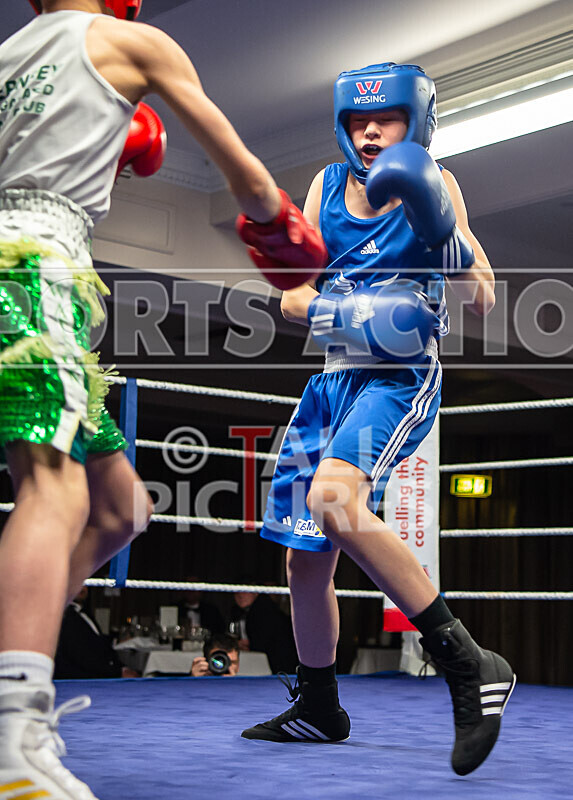 BOUT-4_ Arnie Watson v Adam Cottle-2 - BOUT-4_Arnie Watson v Adam Cottle