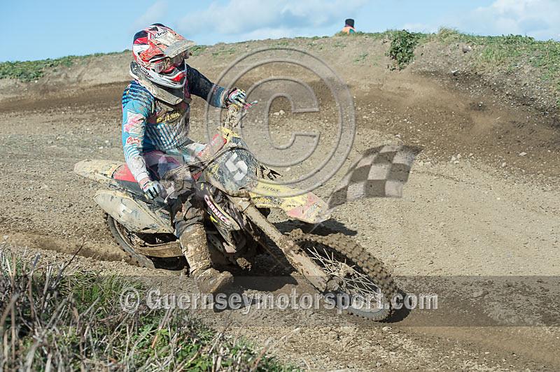  - MOTO-X_21-02-2015