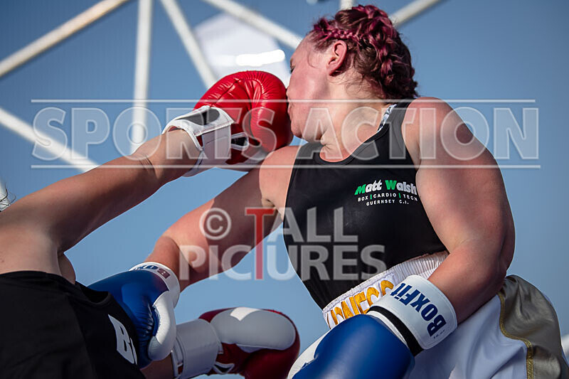 BOUT 5 - Emma -the Mentalist- Martin v Katie -the Lioness- Le Tissier- - BOUT 5 - Emma 'the Mentalist' Martin v Katie 'the Lioness' Le Tissier