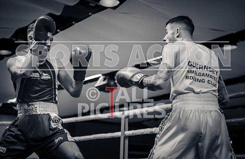 BOUT 5_Scott Little v Ethan Crozier-7 - BOUT 5_Scott Little v Ethan Crozier