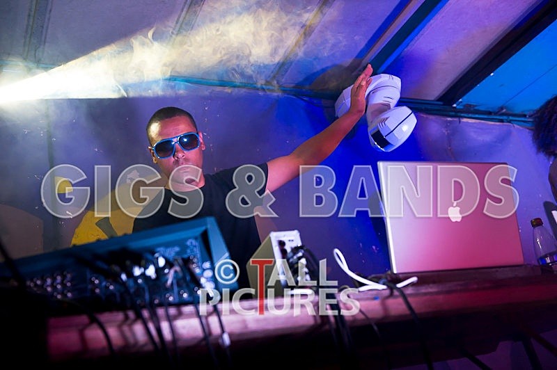 VEF Beach Life 2011-131 - BEACH LIFE 2011