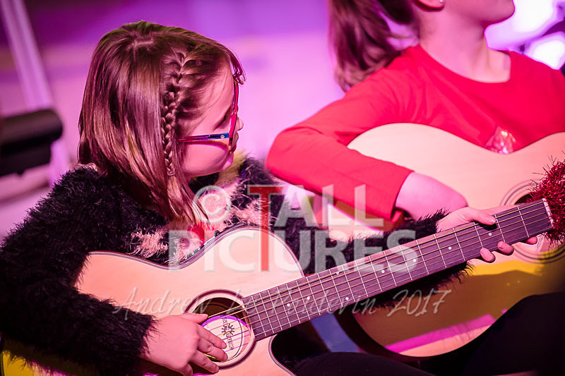 SoPM Christmas Concert 2017-16 - SCHOOL OF POPULAR MUSIC CHRISTMAS CONCERT 2017