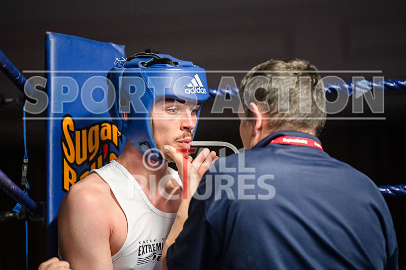 BOUT-2_Luke Robert v Domenico Cianni-7 - BOUT-2_Luke Robert v Domenico Cianni