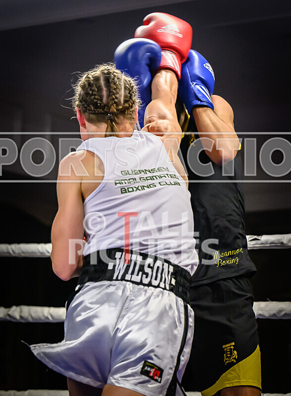BOUT- 8 - Jay Wilson v Craig Rainey-54 - BOUT: 8 - Jay Wilson v Craig Rainey