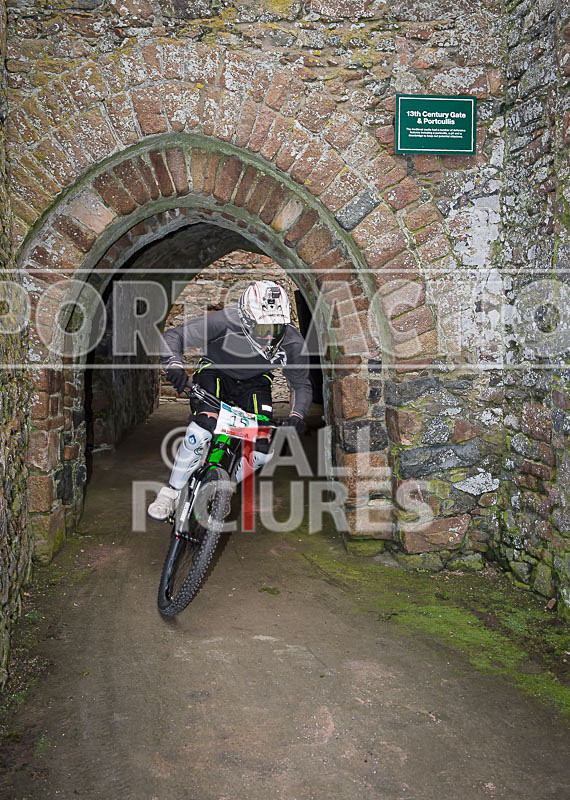 Conquer the Castle-140 - CONQUER THE CASTLE 2015