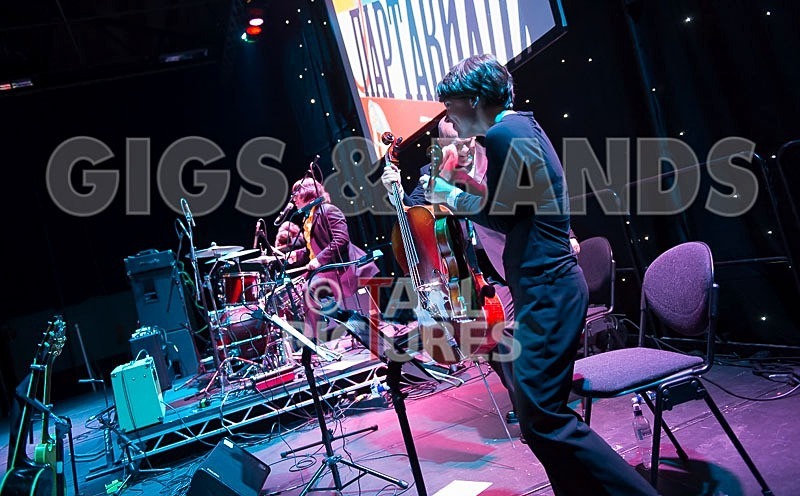 The Bootleg Beatles-74 - THE BOOTLEG BEATLES