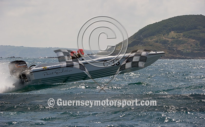 Guernsey Powerboat Racing 23-07-11-68 - ROUND-5 JETHOU COURSE