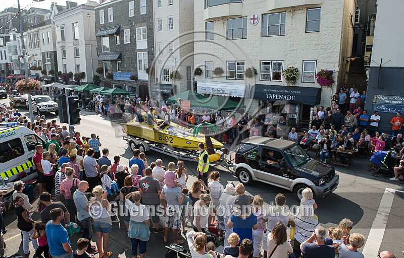 Powerboat Parade_2014-59 - UIM WORLD OFFSHORE CHAMPIONSHIP BOAT PARADE