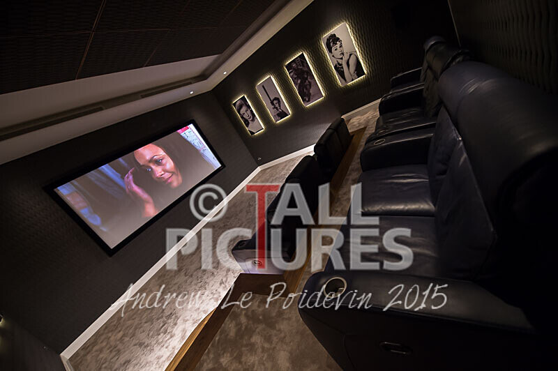 Ultimate Cinema-30 - A LUXURY CINEMA EXPERIENCE