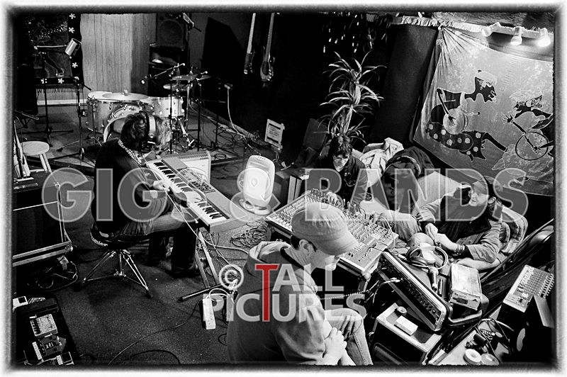 Teaspoonriverneck Studio Session-127_BW - TEASPOONRIVERNECK