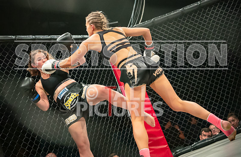 BOUT-6- Georgina Noel v Georgia Blumsom-27 - BOUT-6: Georgina Noel v Georgia Blumsom