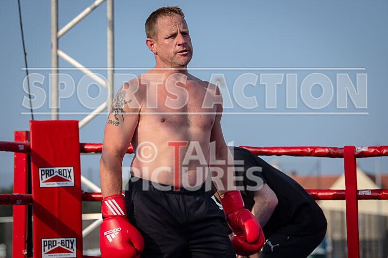 BOUT 9 - Jan -the Destroyer- Dame v Tom Schmiedhuber-30 - BOUT 9 - Jan 'the Destroyer' Dame v Tom Schmiedhuber