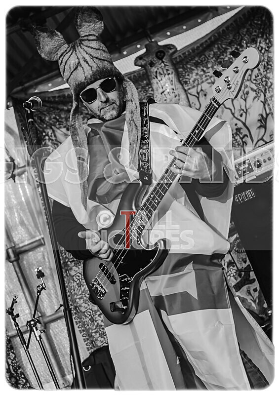 The Bensons-43 - THE BENSONS