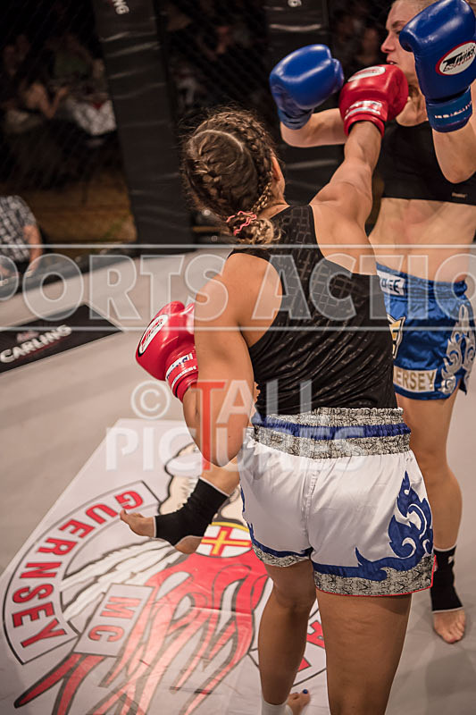 Hannah Jacques v Katherine Paes-29 - BOUT-5 Hannah Jacques v Katherine Paes