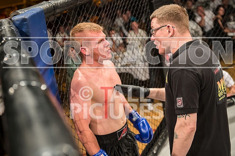 Cage Fighting_2012_Bout 2-36 - BOUT-2