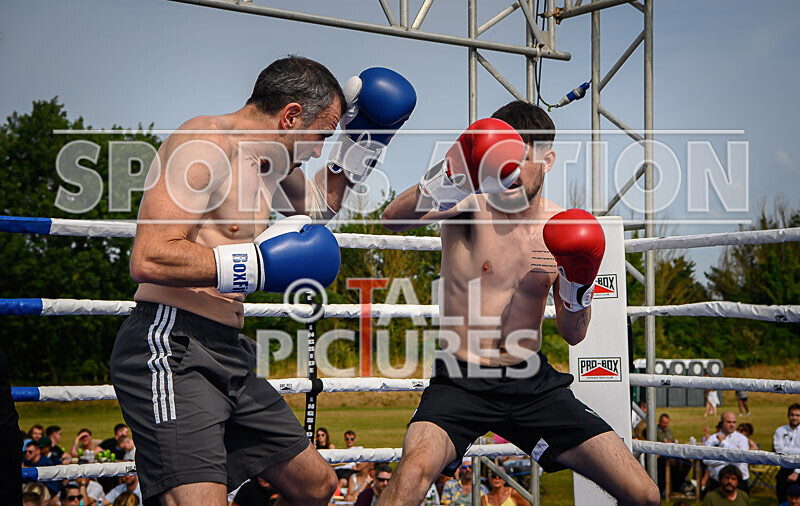 BOUT 2 - Roland 30 Seconds Archer v Sam Heart Breaker Catto-1 - BOUT 2 - Roland '30 Seconds' Archer v Sam 'Heart Breaker' Catto