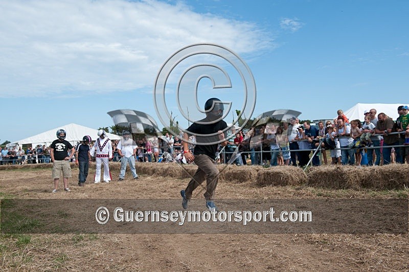 Hogwash_09-79 - HOGWASH 2009 - SCENE