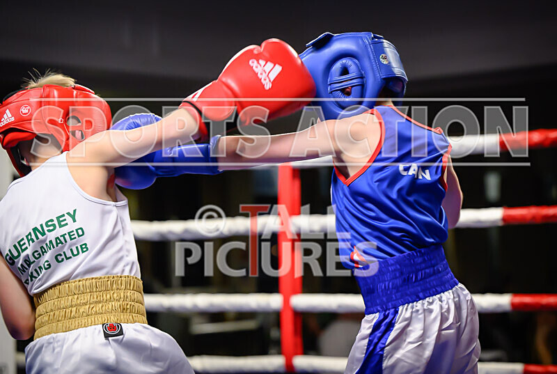 BOUT- 2 - Leon Watson v Callum Cain-49 - BOUT 2 - Leon Watson v Callum Cain