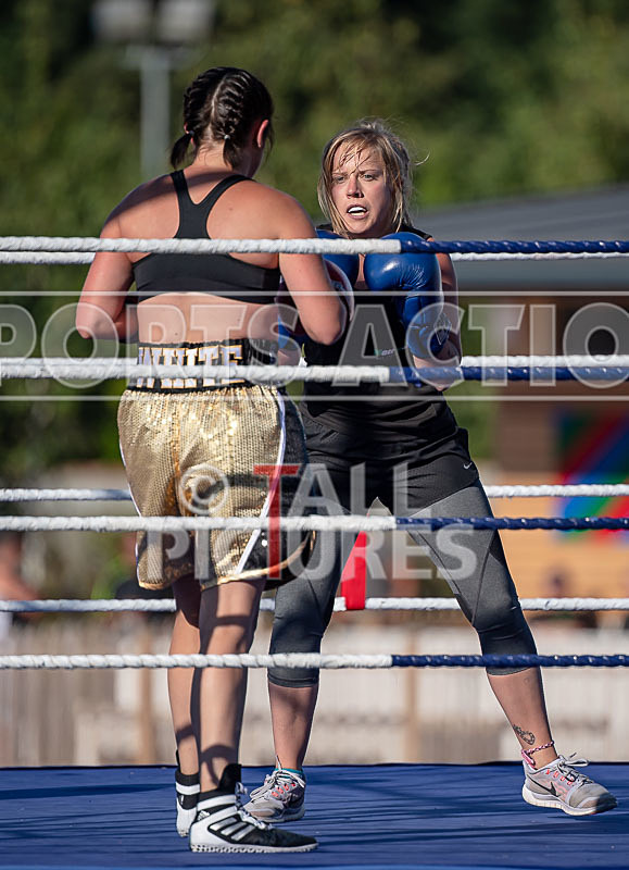 BOUT-2- Georgie The Cyclone Smith v Kayleigh White-19 - BOUT-2 Georgie 'The Cyclone' Smith v Kayleigh White