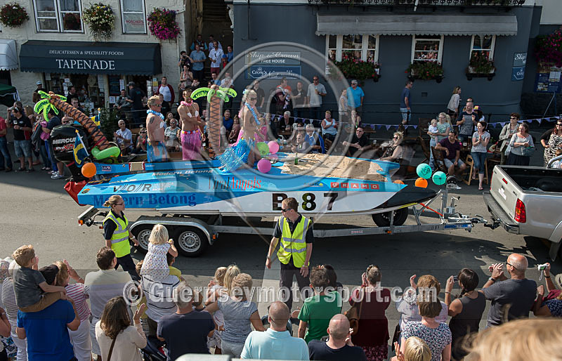 Powerboat Parade_2014-42 - UIM WORLD OFFSHORE CHAMPIONSHIP BOAT PARADE